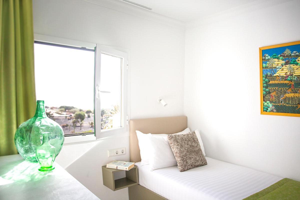 Apartamentos El Guarapo Коста-Тегисе Экстерьер фото