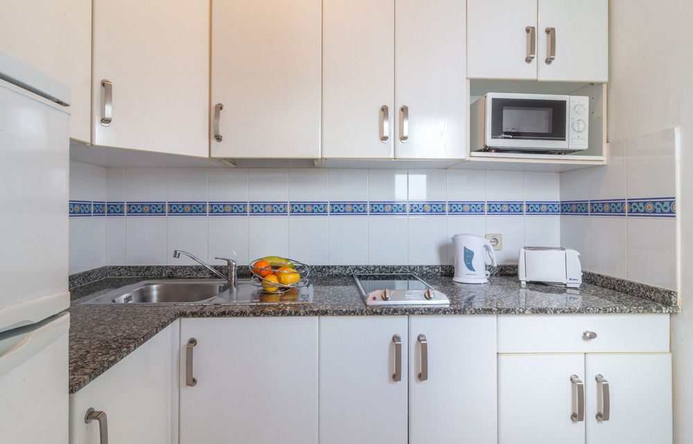 Apartamentos El Guarapo Коста-Тегисе Экстерьер фото