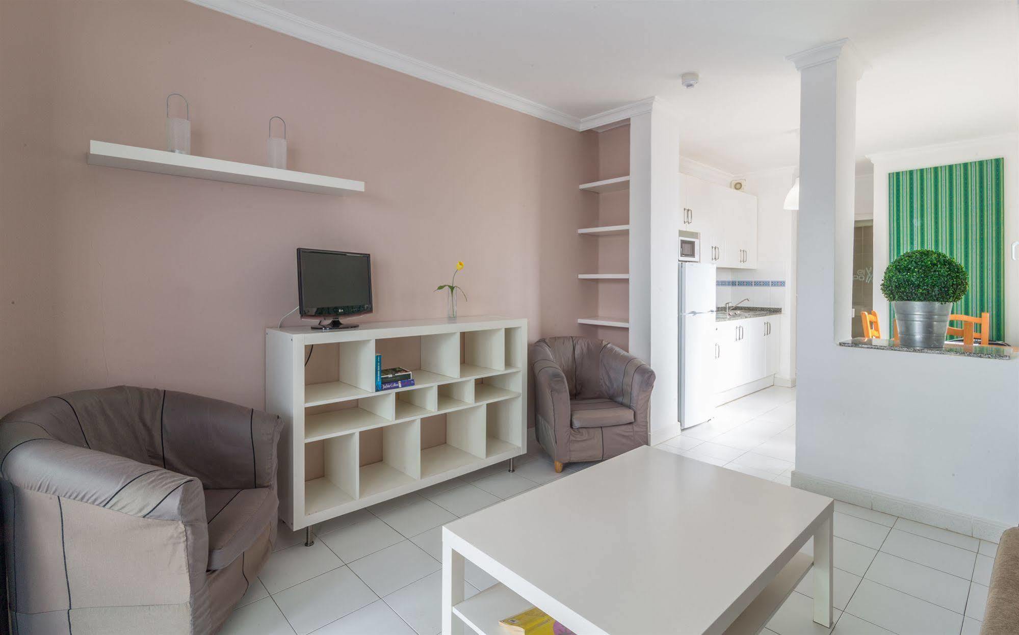 Apartamentos El Guarapo Коста-Тегисе Экстерьер фото